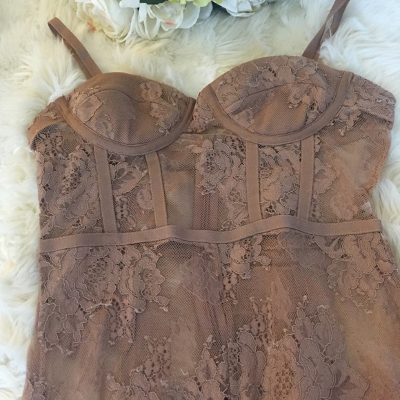 NUDE LACE BANDAGE JUMPSUIT BEIGE CORSET PANTSUIT - Picture 4 of 10